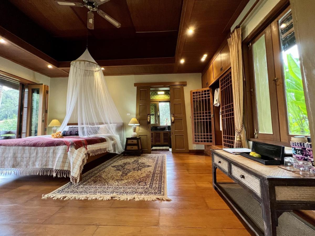 Kanlaya'S Eyrie, Luxury Homestay Pang Mapha Buitenkant foto