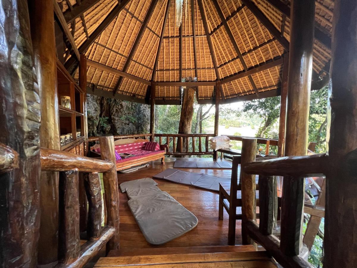 Kanlaya'S Eyrie, Luxury Homestay Pang Mapha Buitenkant foto