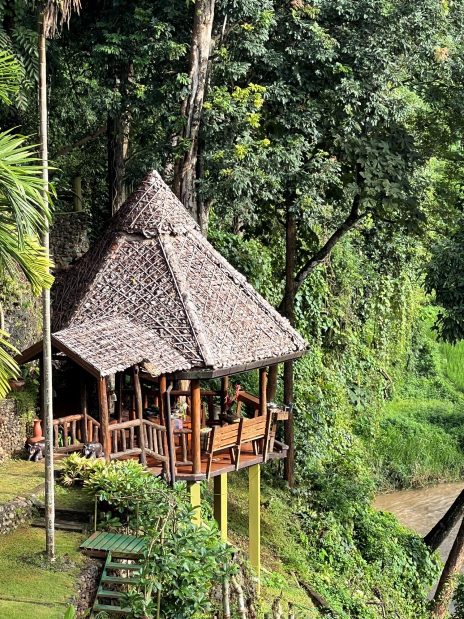 Kanlaya'S Eyrie, Luxury Homestay Pang Mapha Buitenkant foto