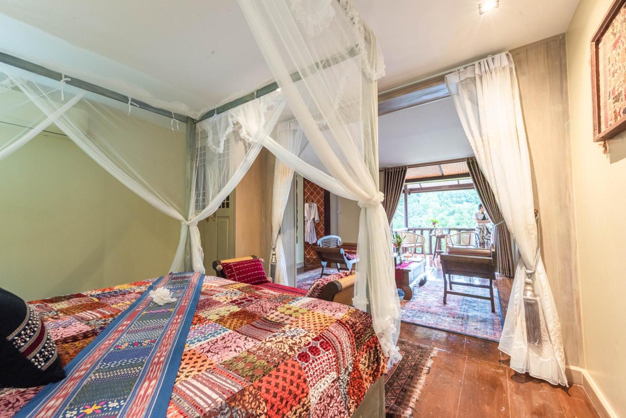 Kanlaya'S Eyrie, Luxury Homestay Pang Mapha Buitenkant foto