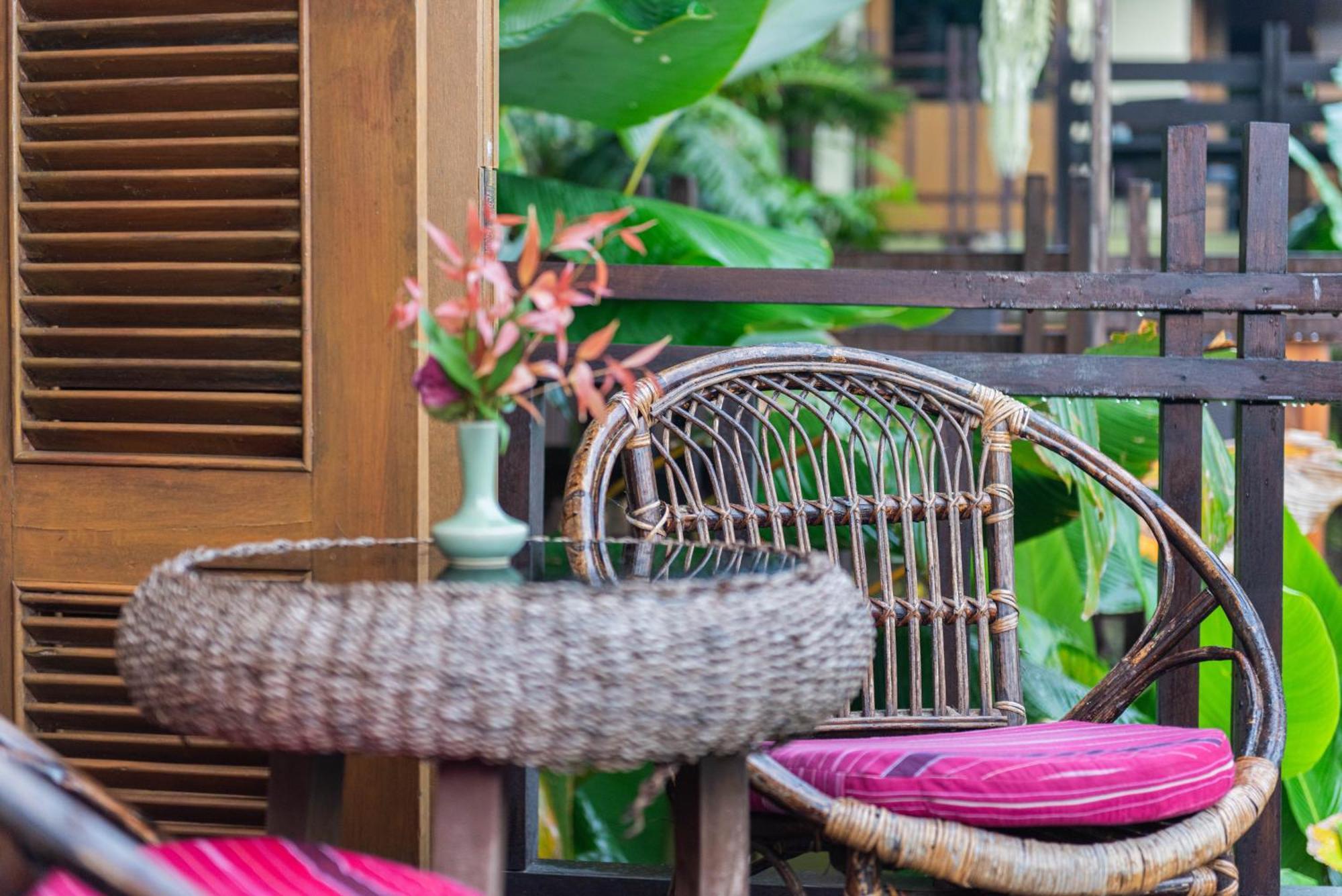 Kanlaya'S Eyrie, Luxury Homestay Pang Mapha Buitenkant foto